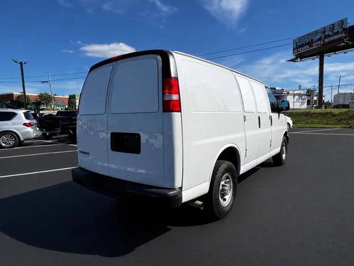 WHITE 2021 Chevrolet Express 2500 LT