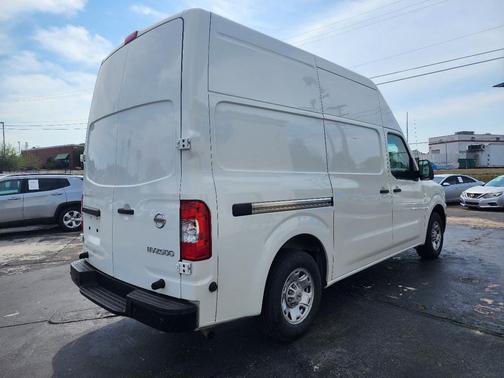 2020 Nissan NV Cargo NV2500 HD SV V6