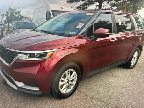 Flare Red 2022 Kia Carnival LXS
