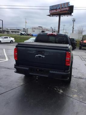 GRAY 2019 Chevrolet Colorado LT