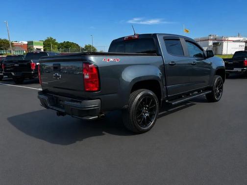 GRAY 2019 Chevrolet Colorado LT