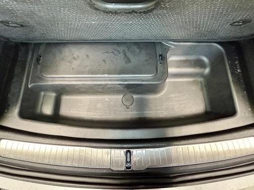 Bright White Clearcoat 2022 Jeep Grand Cherokee L Overland