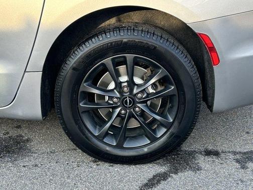 2020 Chrysler Pacifica Launch Edition