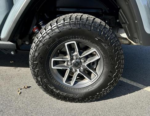 2024 Jeep Gladiator Mojave X