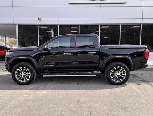 2024 GMC Canyon Denali