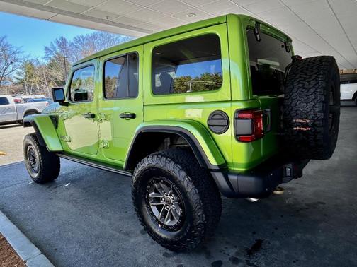 2025 Jeep Wrangler Rubicon 392