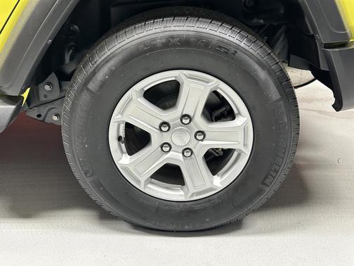 2023 Jeep Wrangler Sport