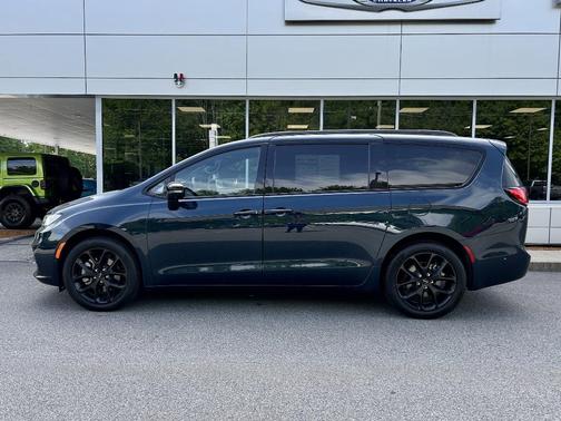2024 Chrysler Pacifica Limited