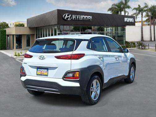 2021 Hyundai KONA SE