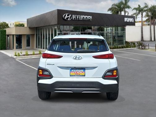 2021 Hyundai KONA SE