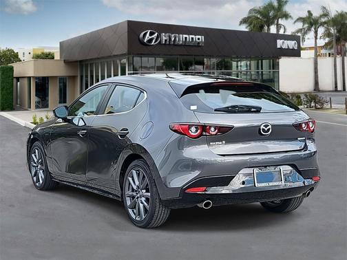 2023 Mazda Mazda3 FWD w/Preferred Package