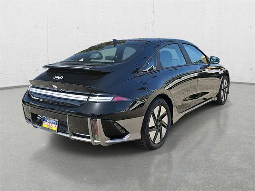 2025 Hyundai IONIQ 6 SE