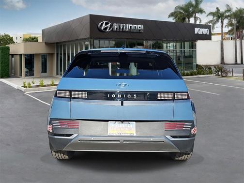 2024 Hyundai IONIQ 5 SE