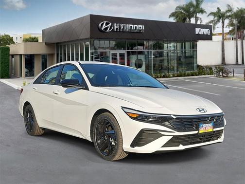 2026 Hyundai ELANTRA Sport