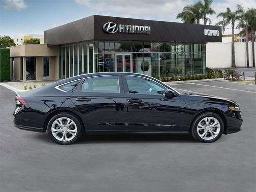 2023 Honda Accord LX 1.5T