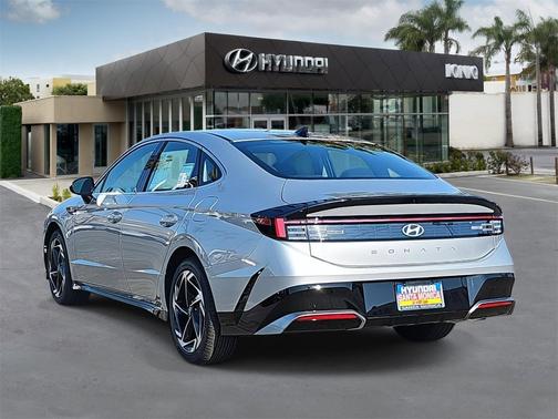 2026 Hyundai SONATA SEL