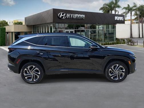 2025 Hyundai TUCSON Hybrid Limited