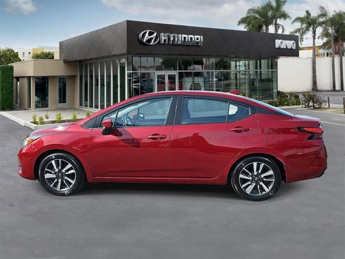 2024 Nissan Versa 1.6 SV