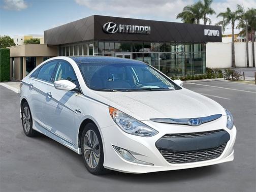 2015 Hyundai SONATA Hybrid Limited