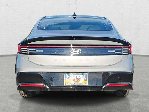 2026 Hyundai SONATA SEL