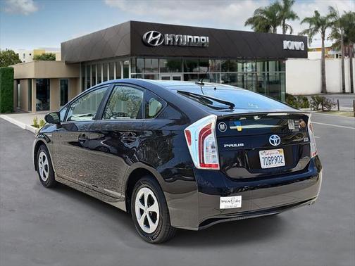 2013 Toyota Prius Three