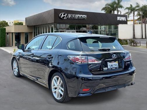 2016 Lexus CT 200h Base