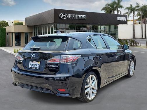 2016 Lexus CT 200h Base