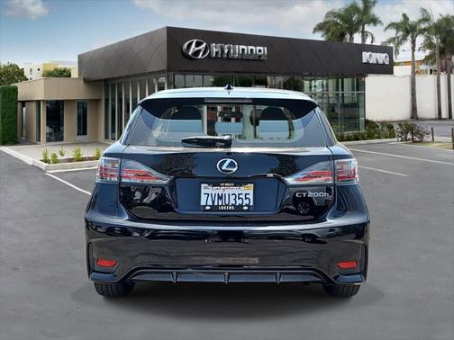 2016 Lexus CT 200h Base