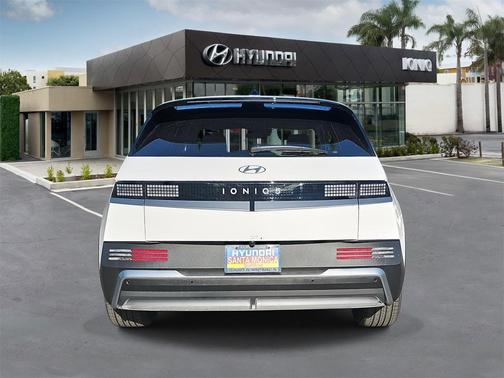 2026 Hyundai IONIQ 5 SEL