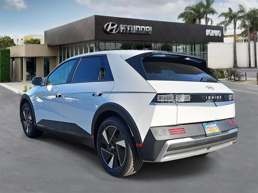 2026 Hyundai IONIQ 5 SEL