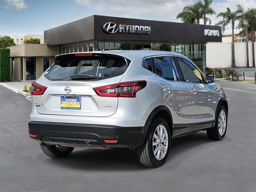 2021 Nissan Rogue Sport S