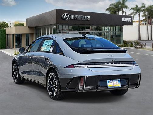 2025 Hyundai IONIQ 6 SEL