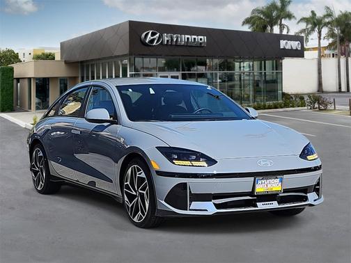 2025 Hyundai IONIQ 6 SEL