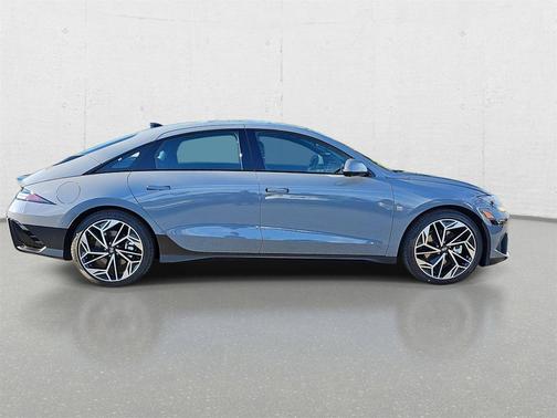 2025 Hyundai IONIQ 6 Limited