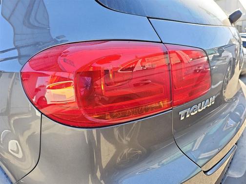 2014 Volkswagen Tiguan Auto R-Line