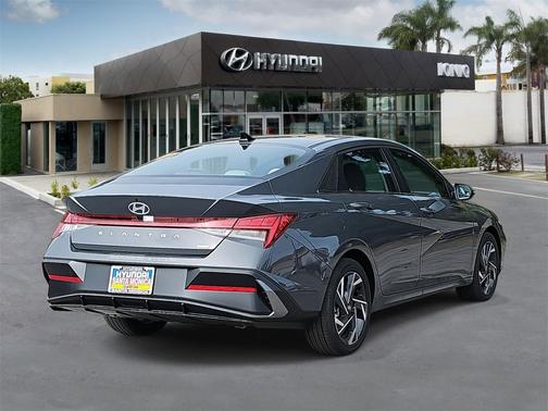 2025 Hyundai ELANTRA HEV Limited