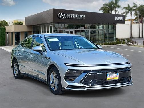 2026 Hyundai SONATA SE