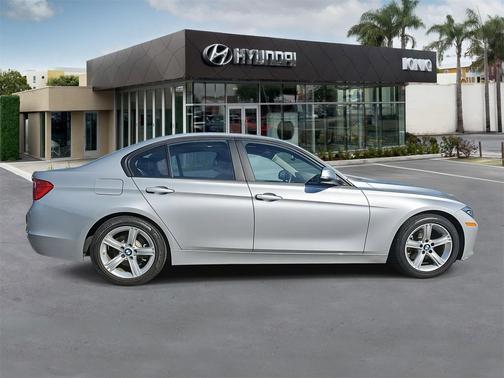 2014 BMW 328 328i