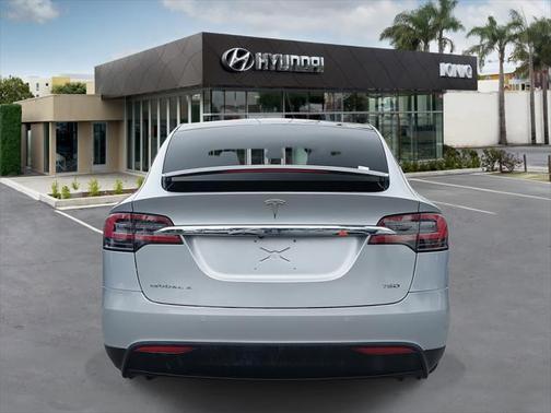 2016 Tesla Model X 75D