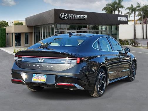 2026 Hyundai SONATA SEL