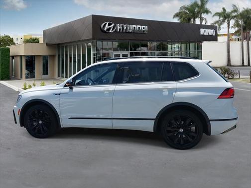 2021 Volkswagen Tiguan 2.0T SE R-Line Black