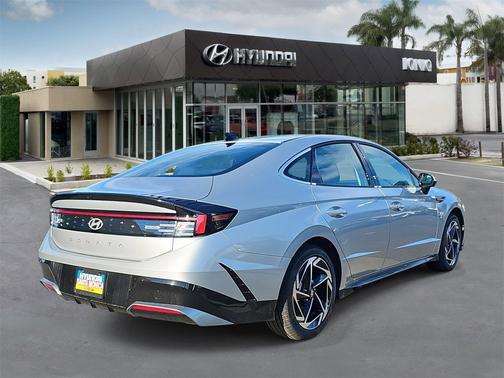 2026 Hyundai SONATA SEL