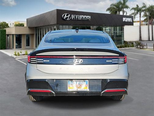 2026 Hyundai SONATA SEL