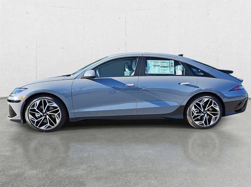 2025 Hyundai IONIQ 6 SEL