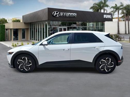 2024 Hyundai IONIQ 5 SE