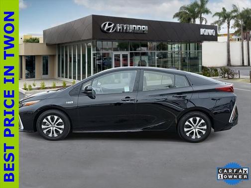 2022 Toyota Prius Prime XLE