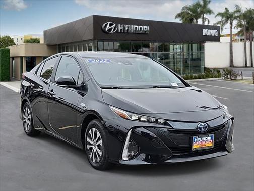 2022 Toyota Prius Prime XLE