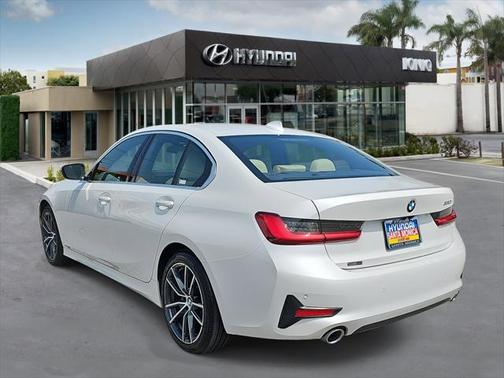 2021 BMW 330 330i