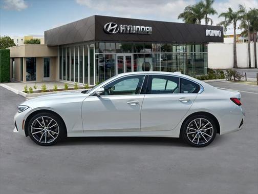 2021 BMW 330 330i