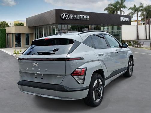 2025 Hyundai KONA EV SEL